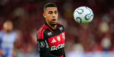 Samuel Lino vem sendo o maior destaque do Flamengo no segundo semestre - Foto: Gilvan de Souza / Flamengo / Jogada10