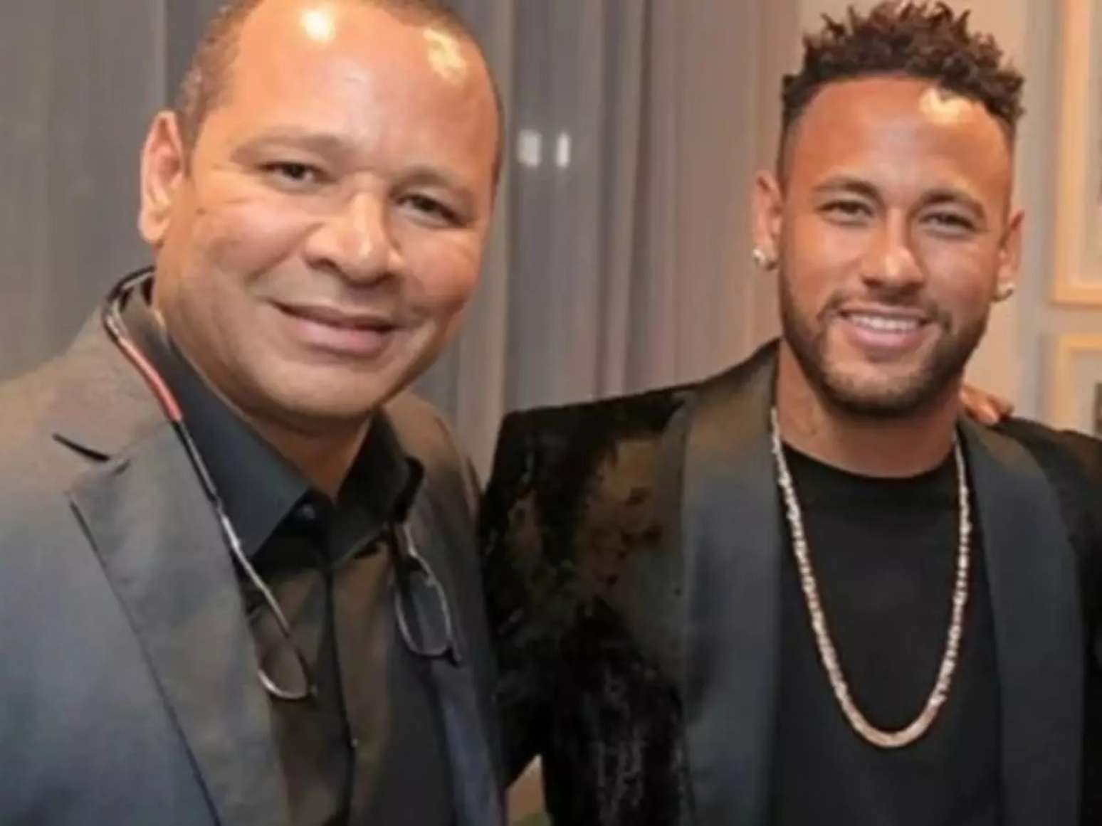 Neymar Pai e Neymar Jr. negam rela&ccedil;&atilde;o com Daniel Vorcaro