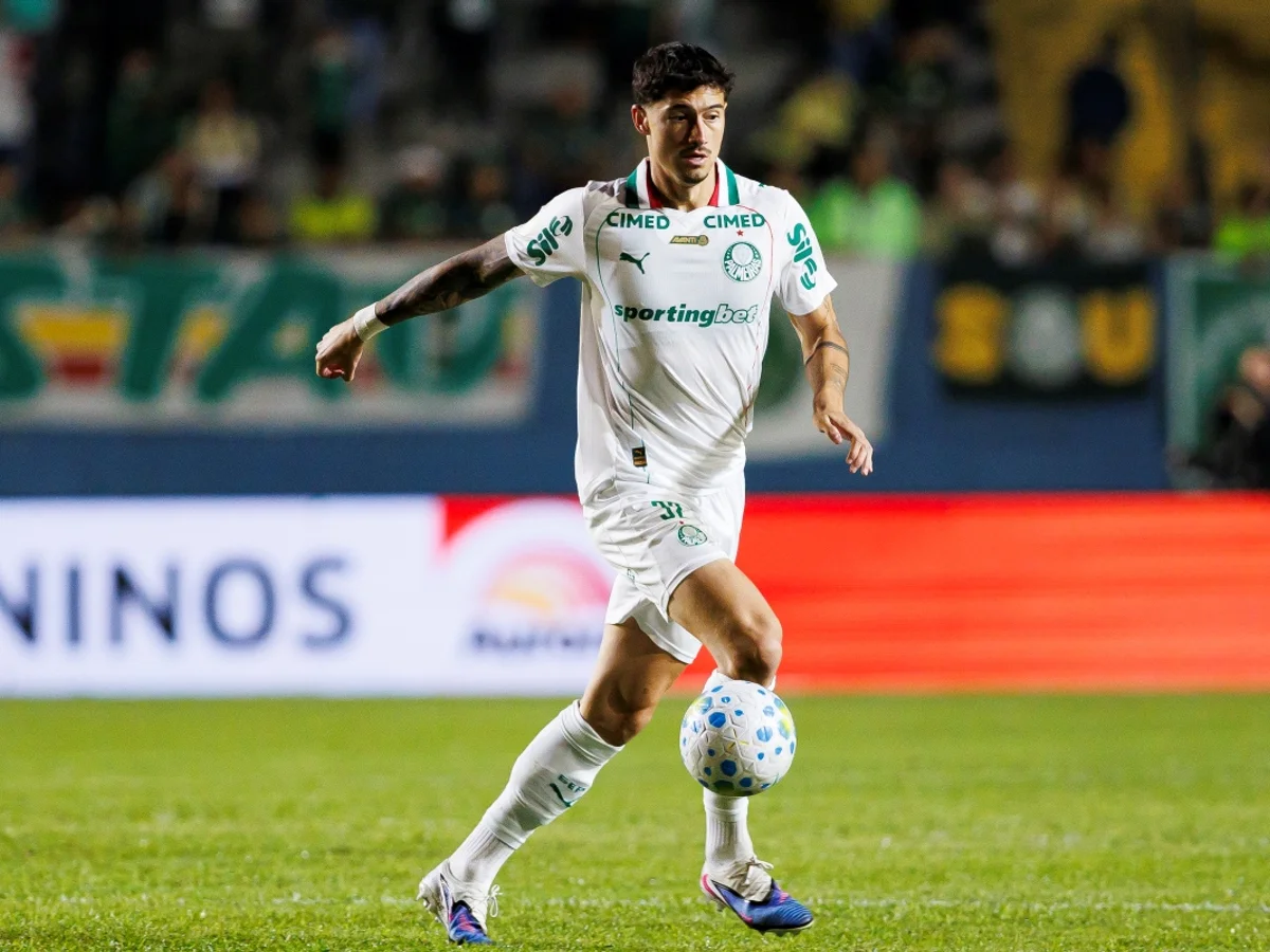 Jogador do Palmeiras, Emiliano Martínez é convocado para a seleção uruguaia