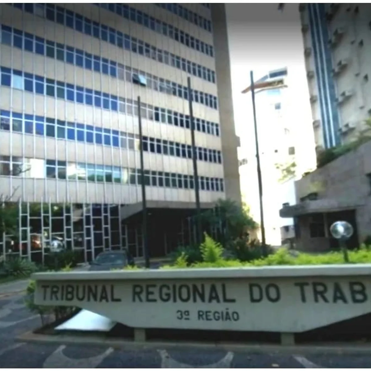 Greve de professores de escolas particulares segue sem acordo em MG