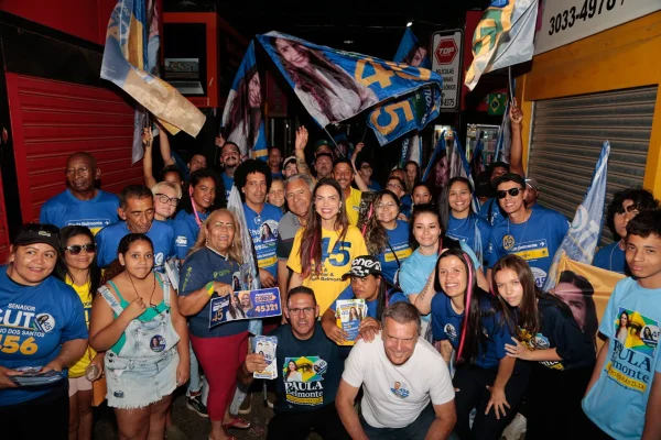 "Temos que votar no que a gente acredita", diz Paula Belmonte a apoiadores
