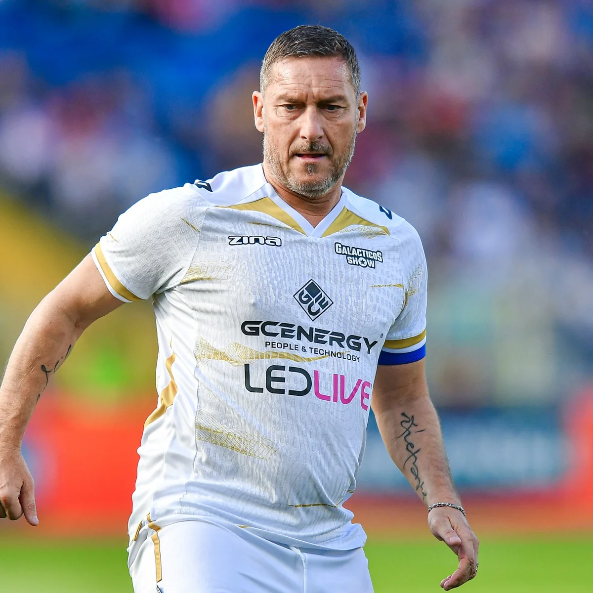Totti revela que recebeu propostas de Genoa e Como para voltar a jogar