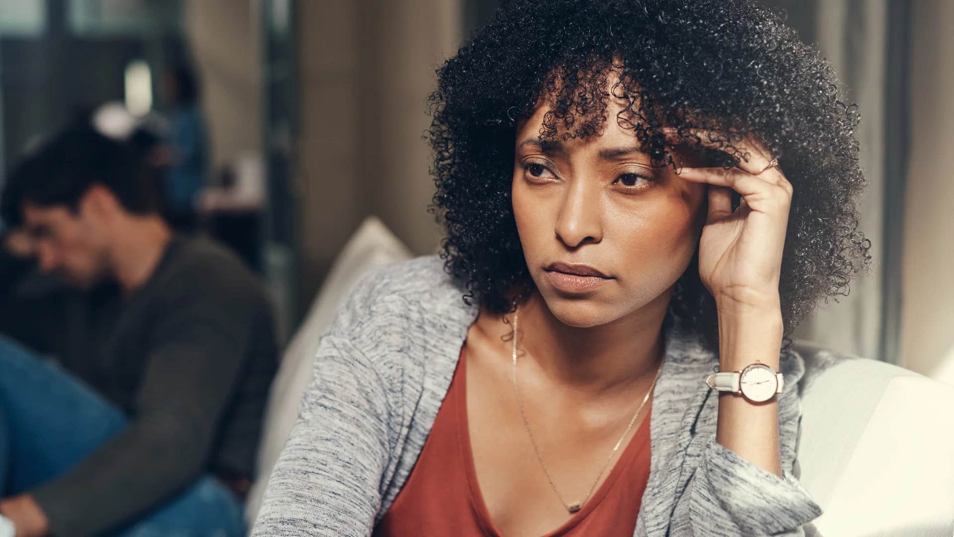 Pessoas que são mental e emocionalmente negligentes geralmente dizem 9 coisas durante conversas sensíveis