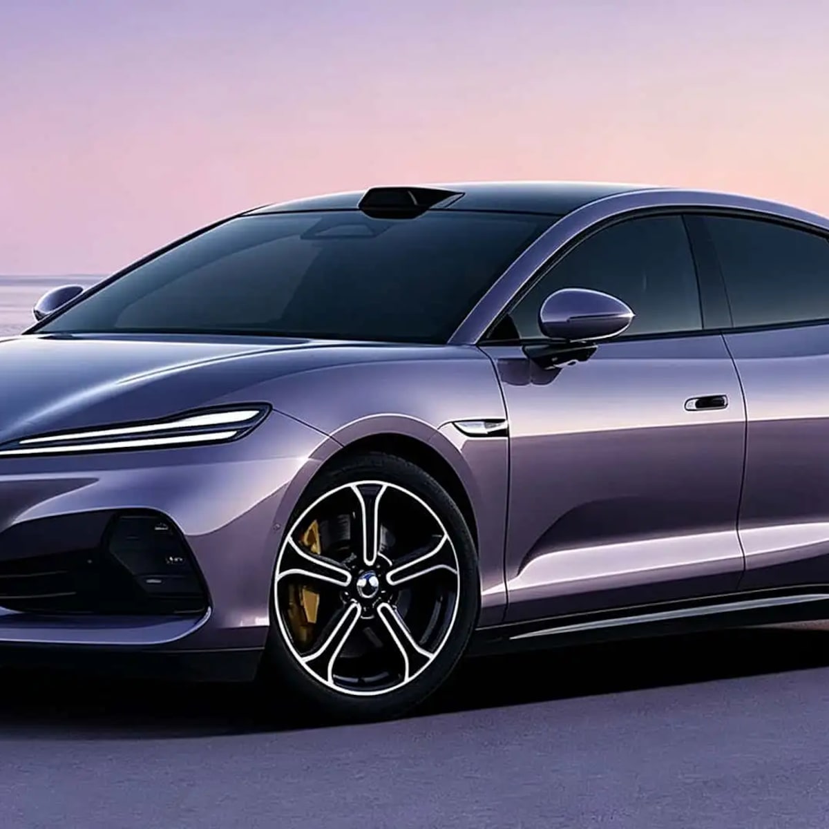 Sedã de luxo da BYD promete autonomia capaz de quebrar recorde mundial