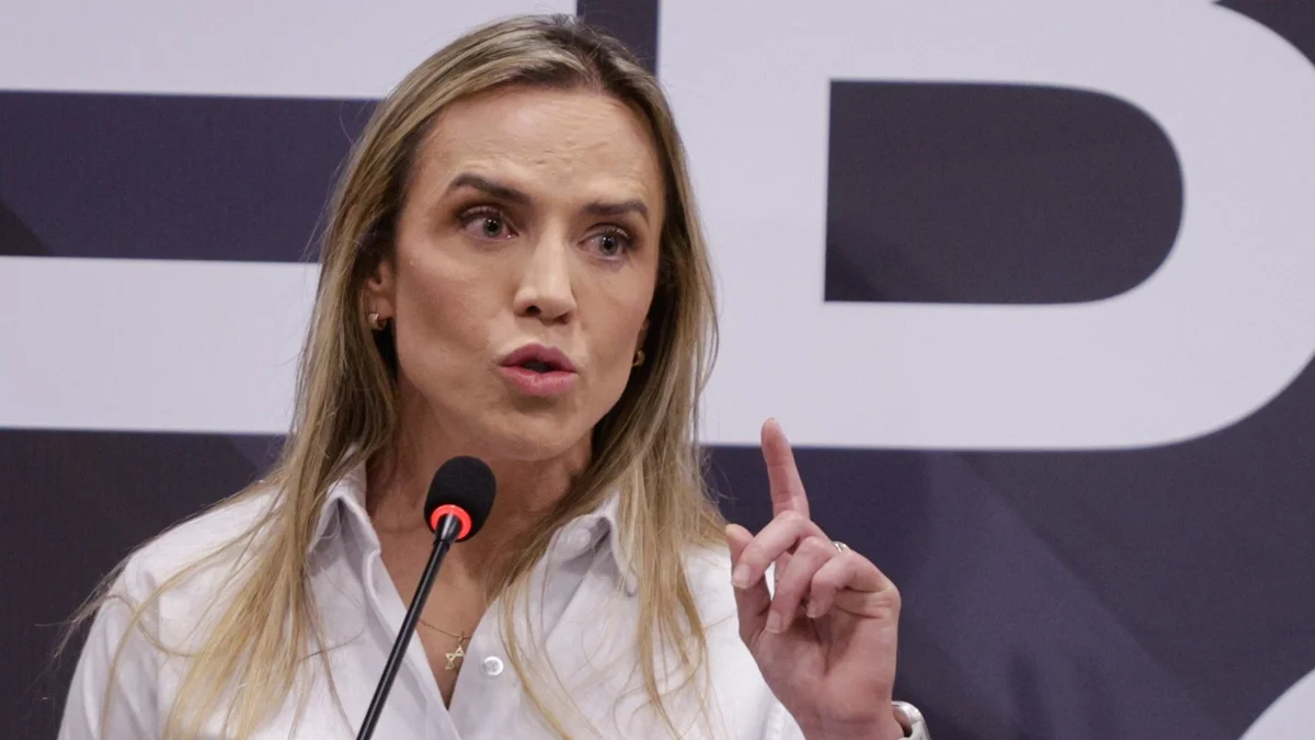 Celina Leão promete investimento de R$ 12 milhões em feiras do DF