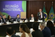 Lula realizou reunião com ministros nesta terça-feira (31/3)