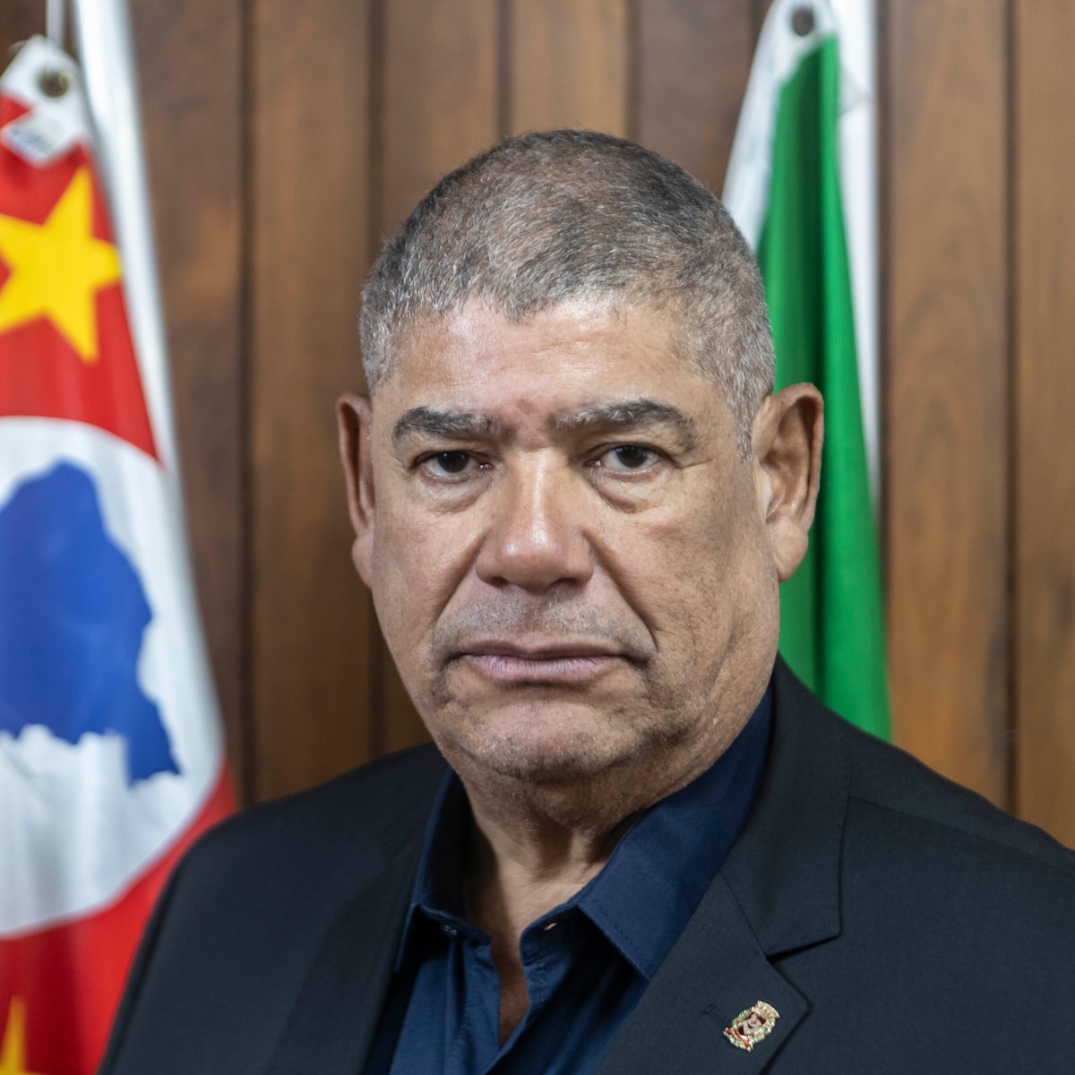 ‘Passagem secreta’ e mais de R$ 700 mil: o que a polícia encontrou na casa de Milton Leite em SP