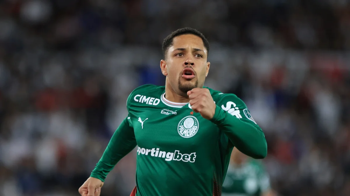 Nos pênaltis, Palmeiras bate LDU e avança para semifinal da Libertadores