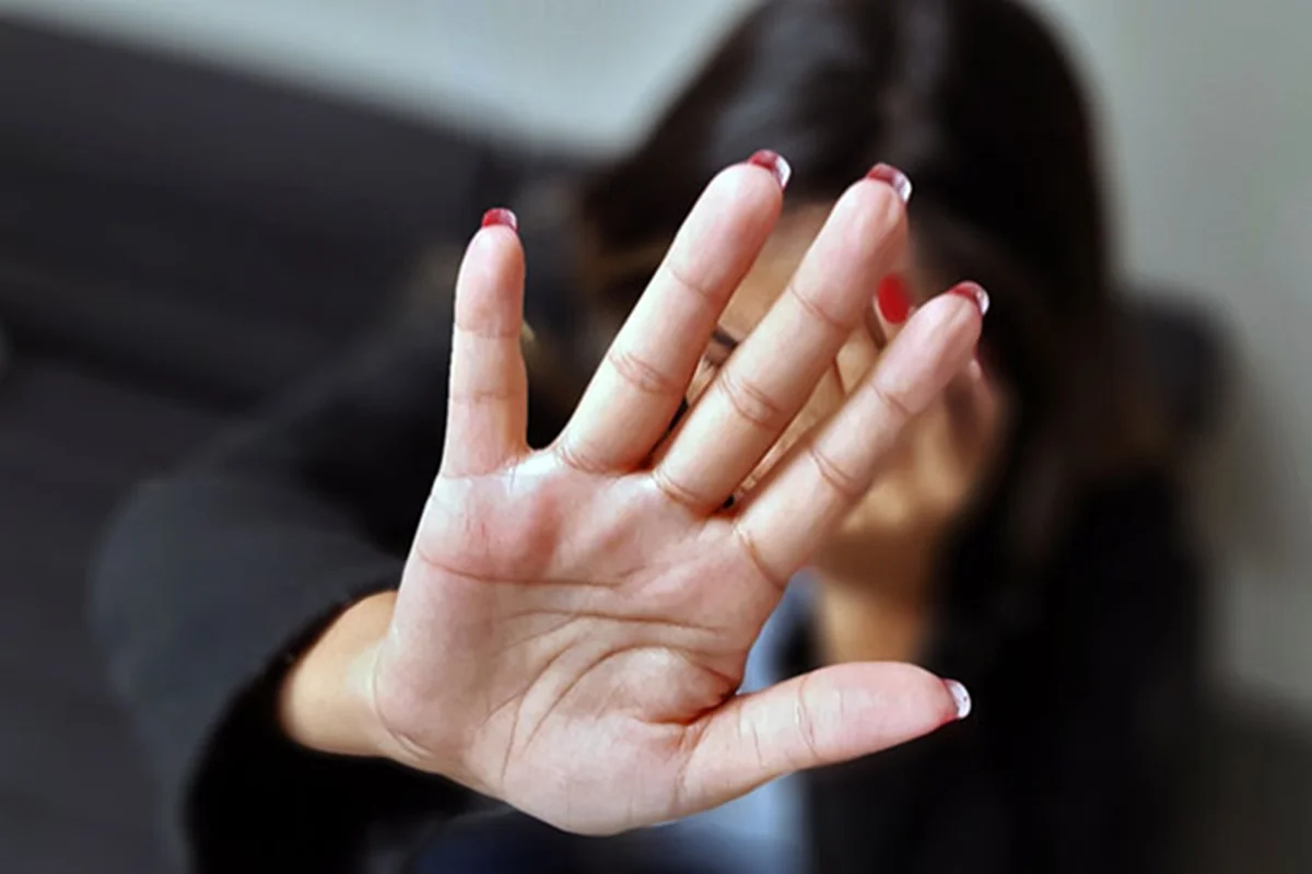 mulher agressão violência vítima