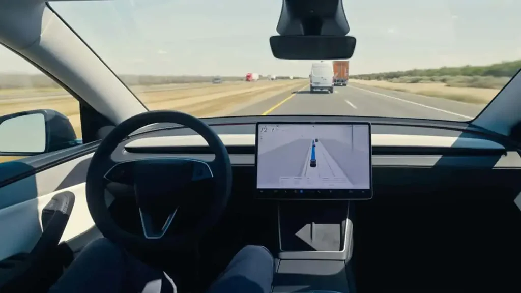 Sistema Autopilot ativo em acidente reacende polêmica sobre a Tesla, de Elon Musk