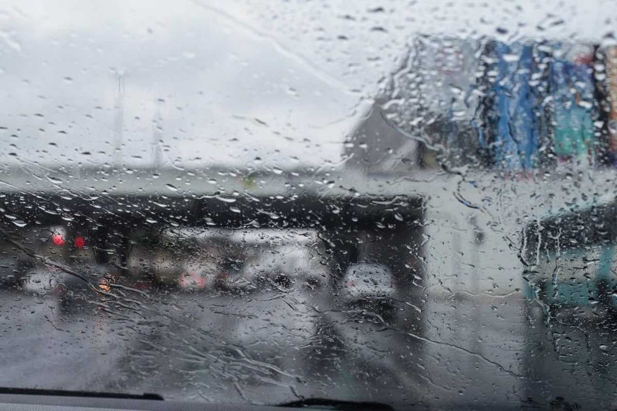 Primavera começa com calor e baixa umidade no DF; veja a previsão do tempo