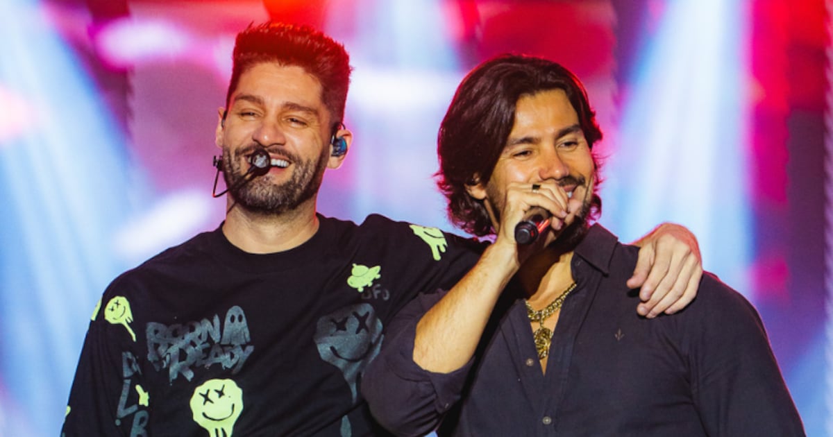 Ilha dos Náufragos! Munhoz & Mariano incendeiam a primeira festa de A Fazenda 18