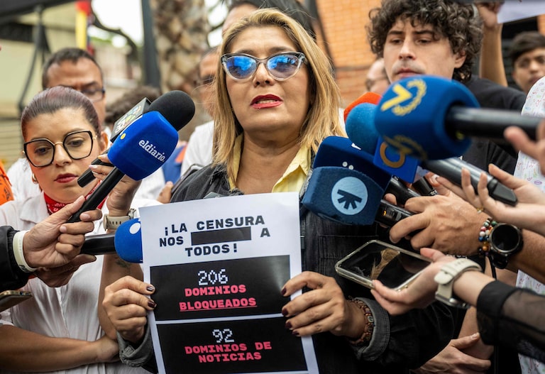 Venezuela desbloqueia sites de notícias censurados há anos; ONG aponta que 194 seguem impedidos