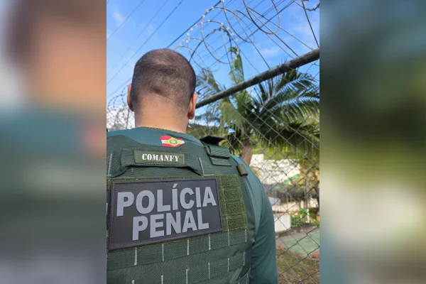 MP investiga agente e vigilante por permitir entrada de celulares em prisão