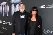 Rob Reiner e Michele Singer ganharam homenagens de políticos, diretores e atores