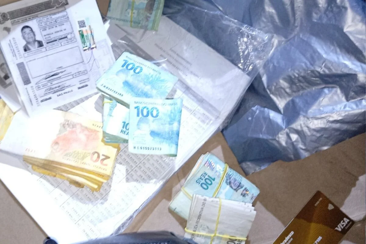 Invasores de imóvel ligado a Milton Leite levam HD's e ignoram R$ 19 mil