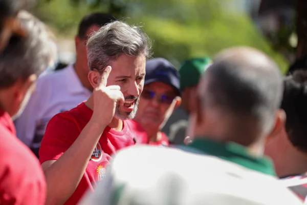 Leandro Grass quer aumentar número de linhas de ônibus em Águas Claras