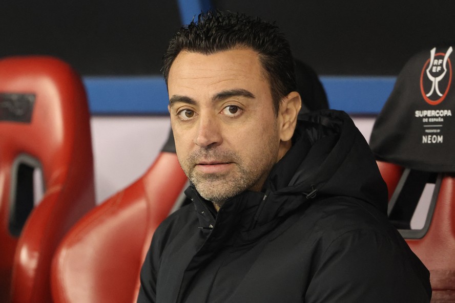 Sem Memphis Depay, Xavi anuncia primeira convocação como técnico da Holanda; veja lista
