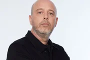 Alex Escobar dá novo passo em retorno à TV: “Treinando pra voltar”