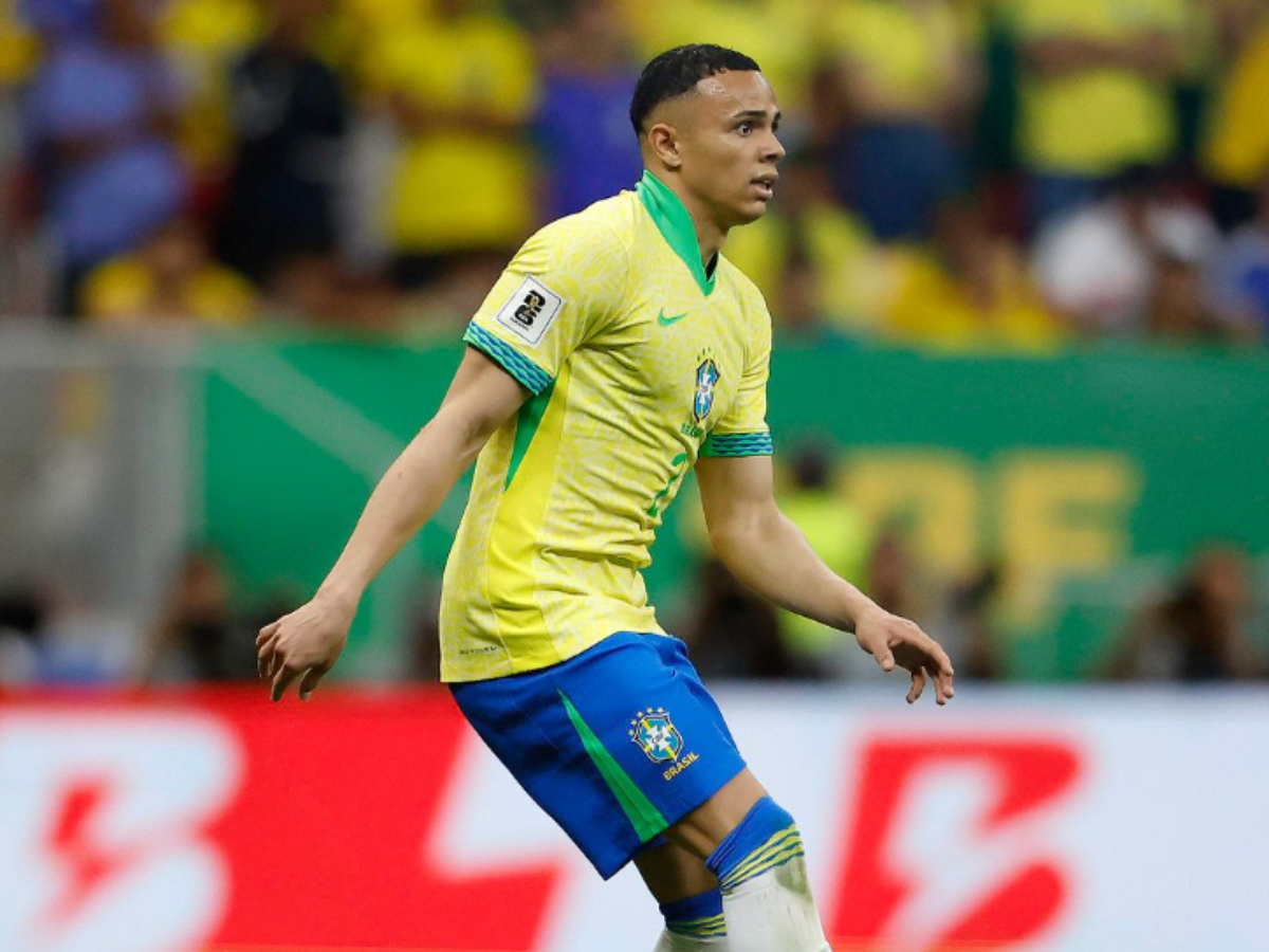 Wesley é nova baixa por lesão, e Ancelotti convoca Vanderson para a próxima Data Fifa