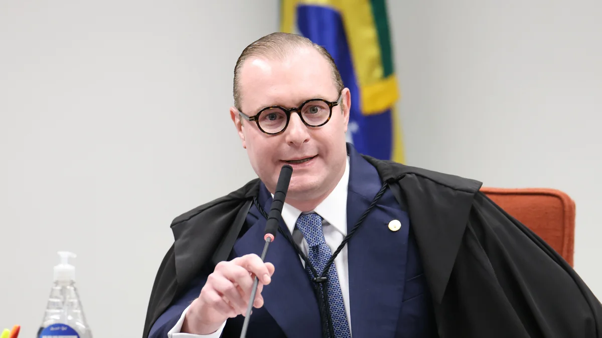 Zanin vai relatar pedido para obrigar Alcolumbre a instalar CPI do Master