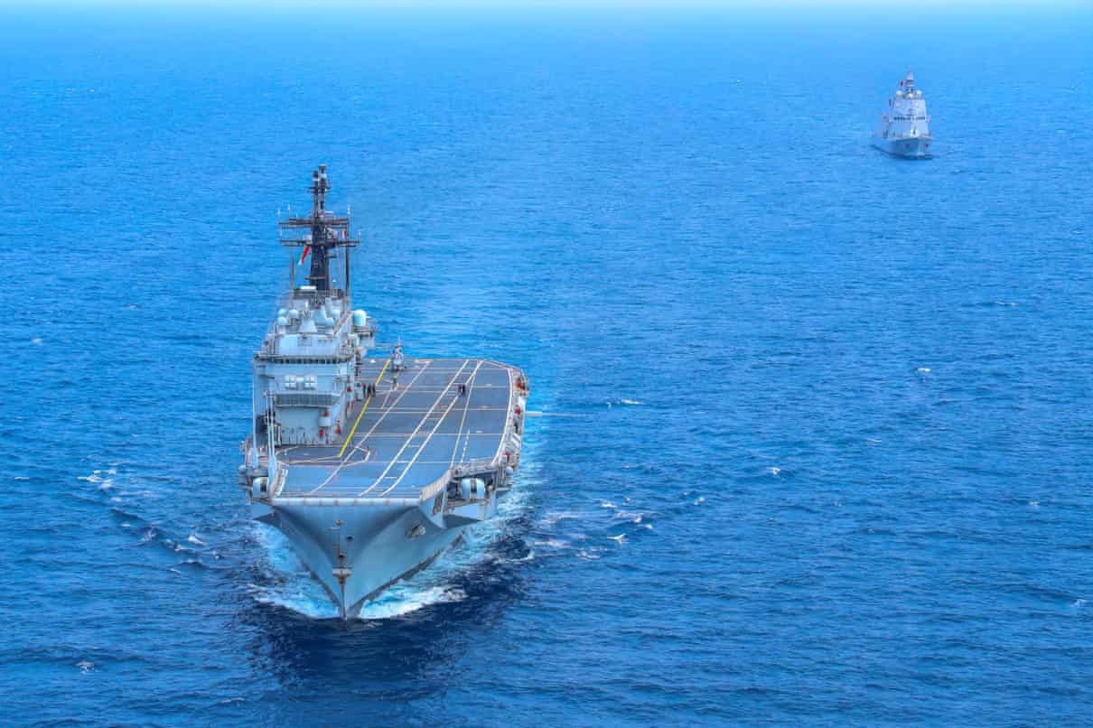 A Indonésia recebe seu primeiro porta-aviões no meio de debates sobre custos e ambições militares