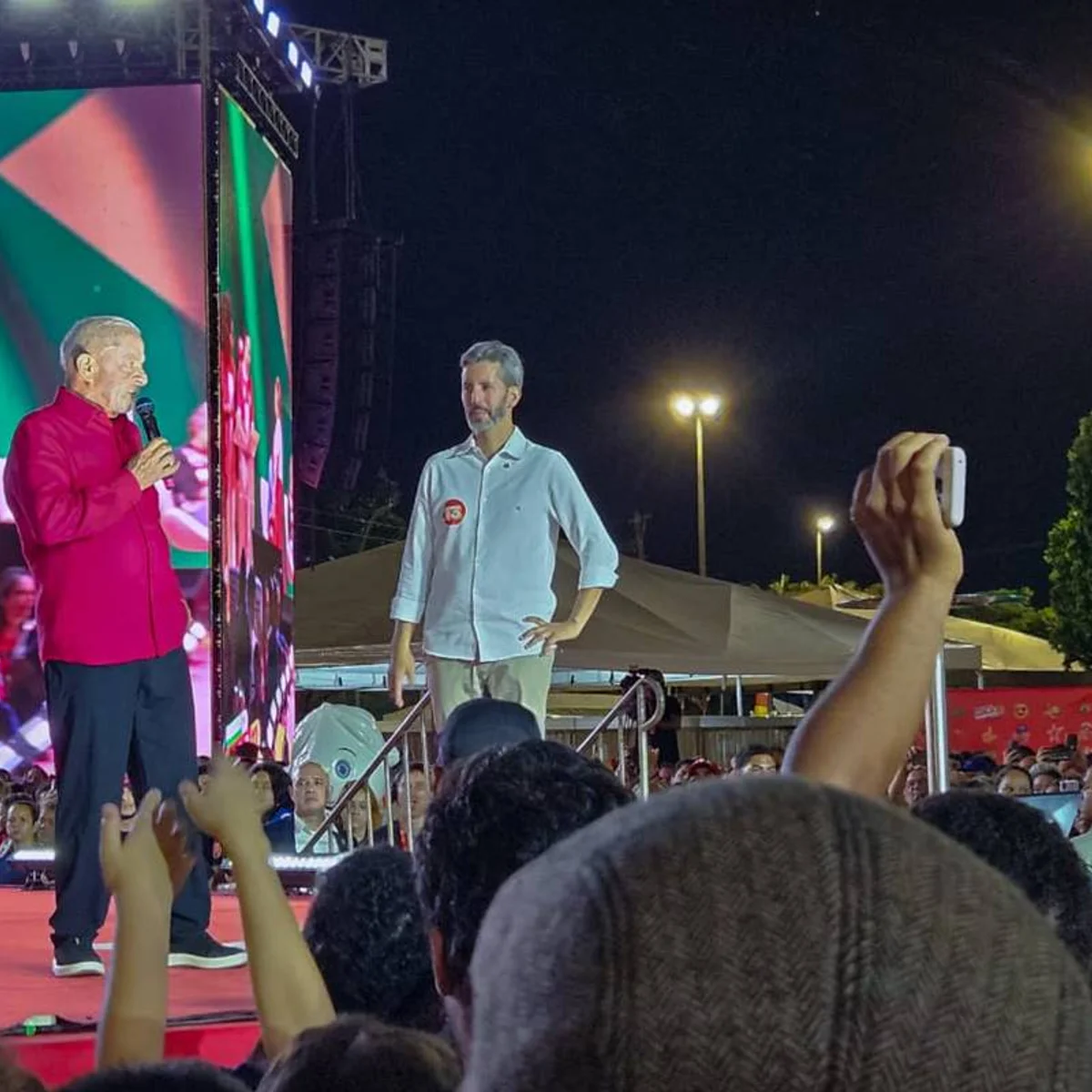 "Lula é o presidente do DF", diz Grass em ato do PT em Ceilândia