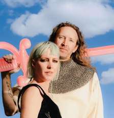Sylvan Esso em 2026 Foto: Tenho Mais Discos Que Amigos!