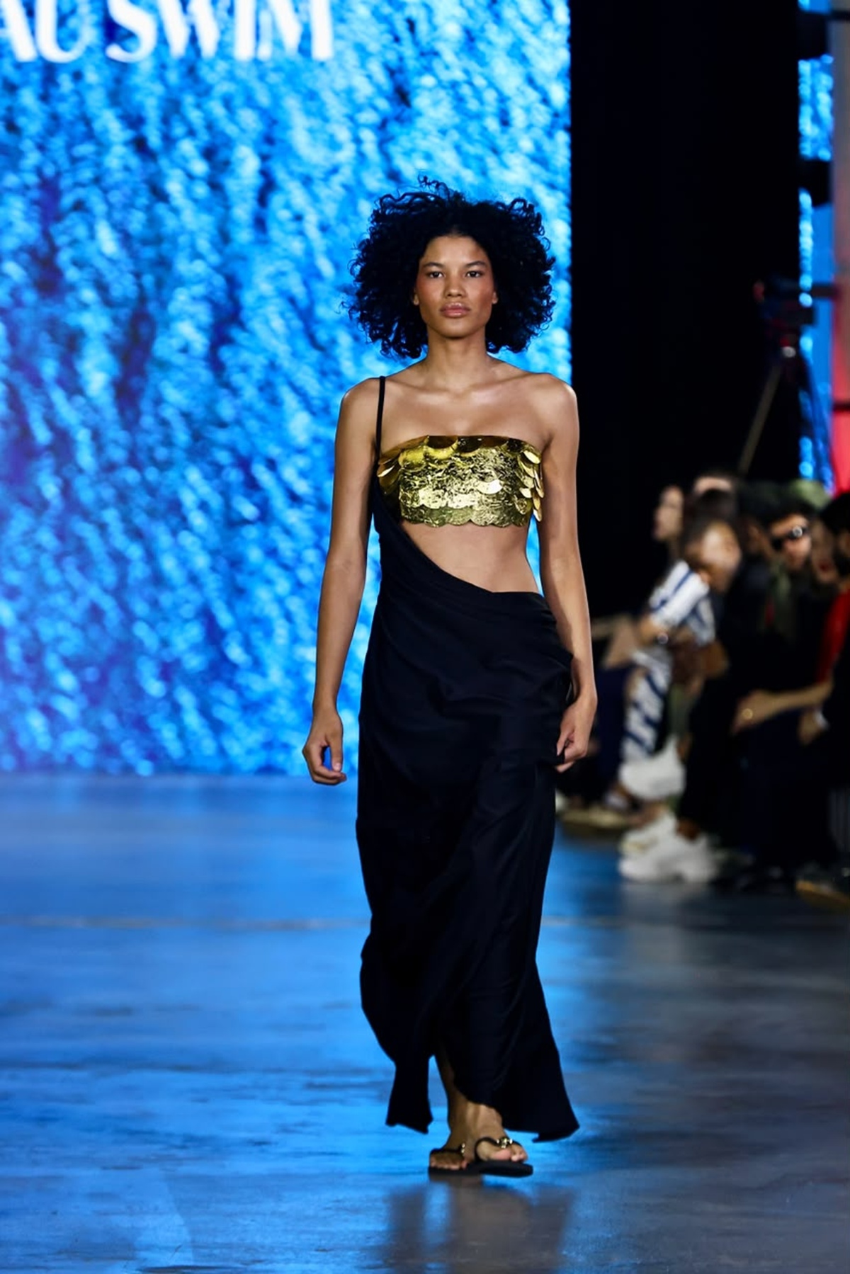 Lucila, Sau Swim e Geraldo Couto agitam 4ª noite do Metrópoles Catwalk