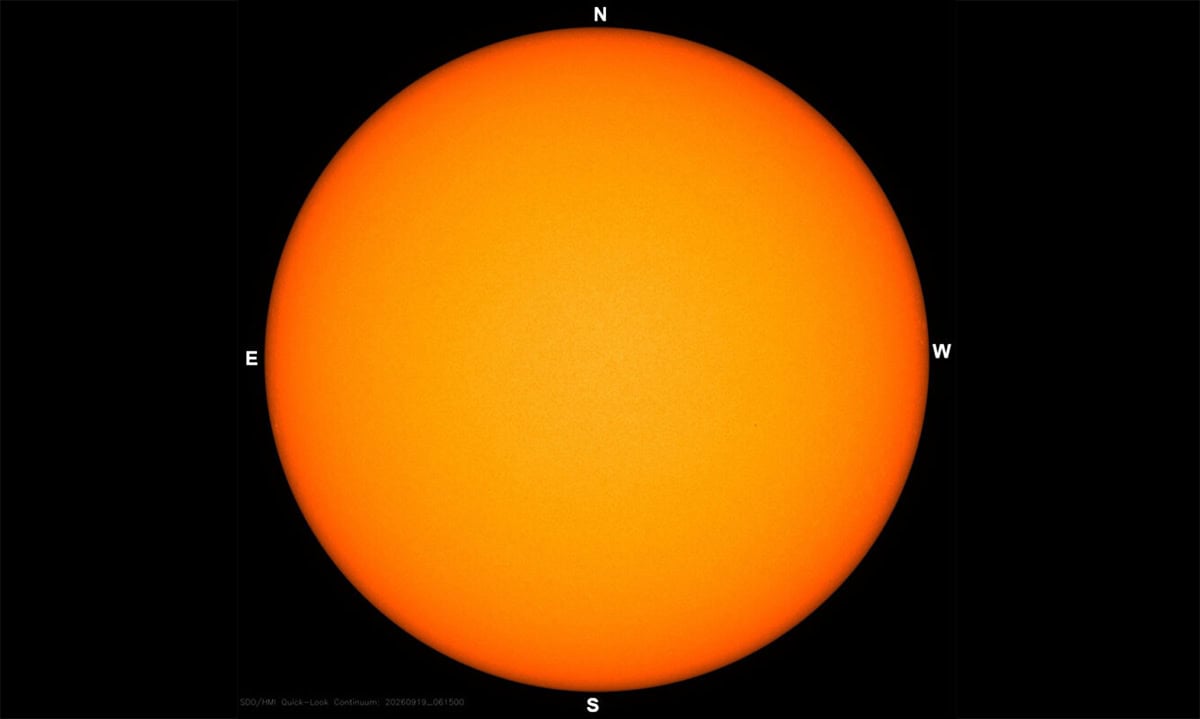 Sol está sem manchas pela primeira vez em mais de seis meses