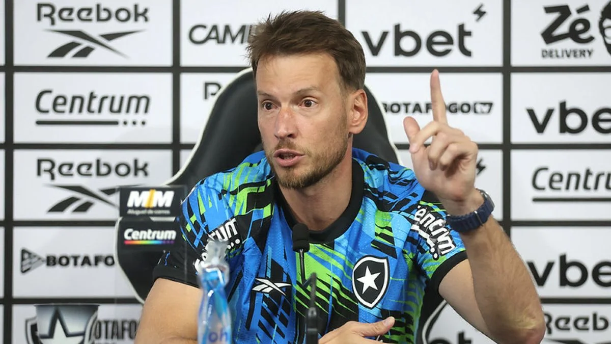 Ex-Botafogo, Neto é oferecido para a Juventus após lesão de goleiro titular