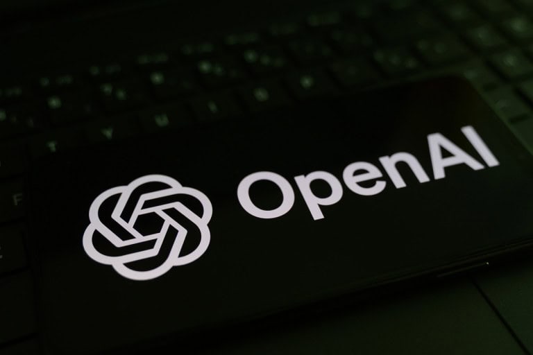 Hackers que invadiram a OpenAI alertam para problema de segurança na indústria de inteligência artificial