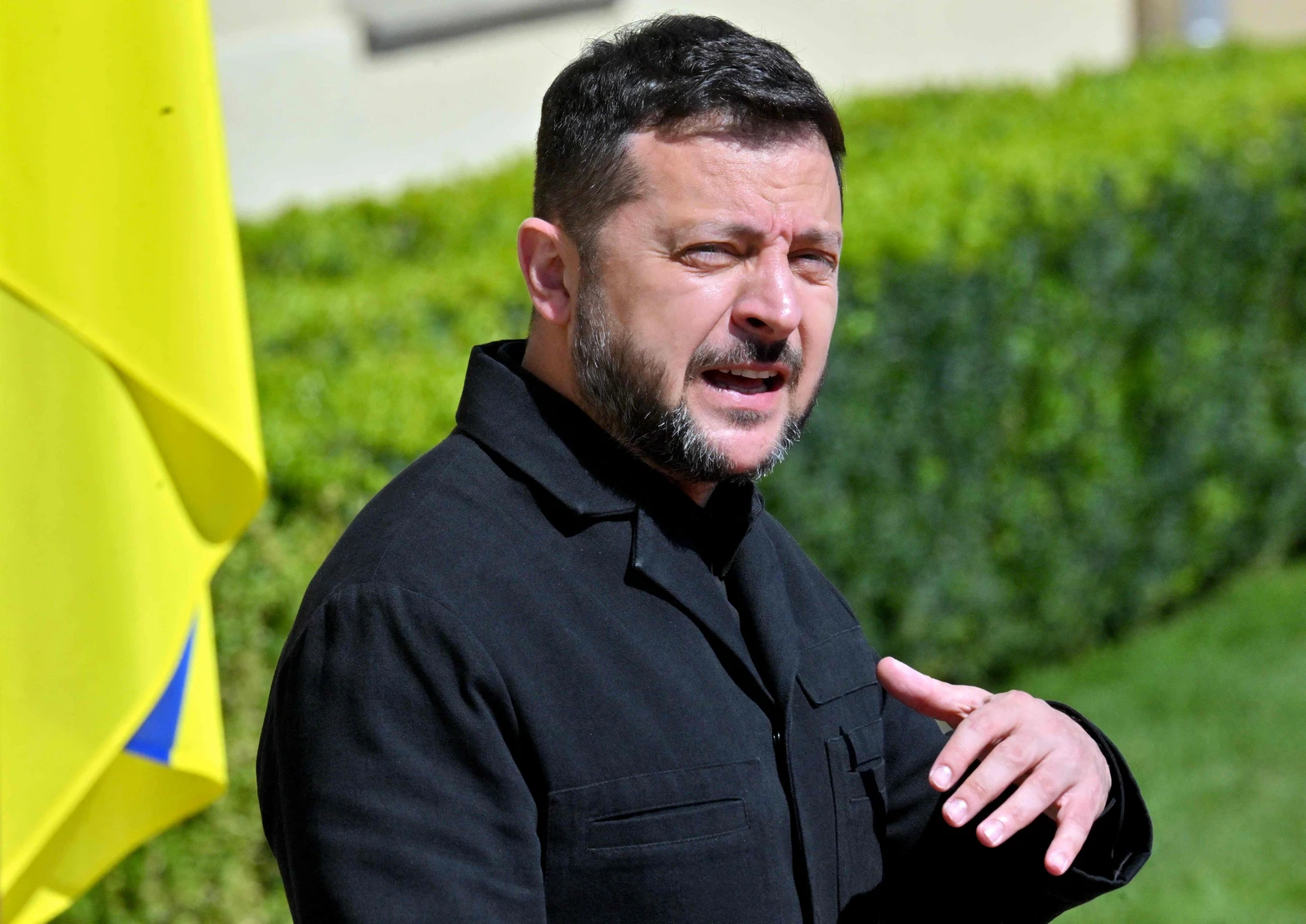 Pilotos de jato da FlyDubai em luta aérea sangrenta, relata mídia israelense