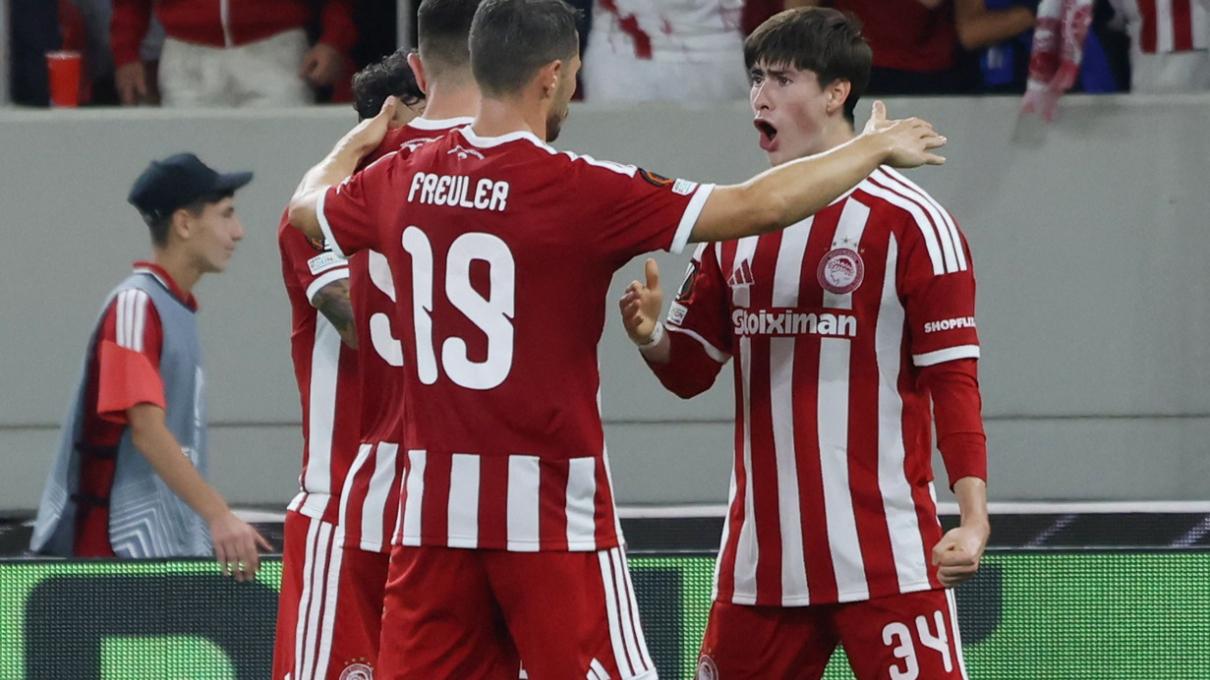 "Mamá, te quiero mucho, ese gol fue para ti": Hormiga González dedica su anotación en Europa League
