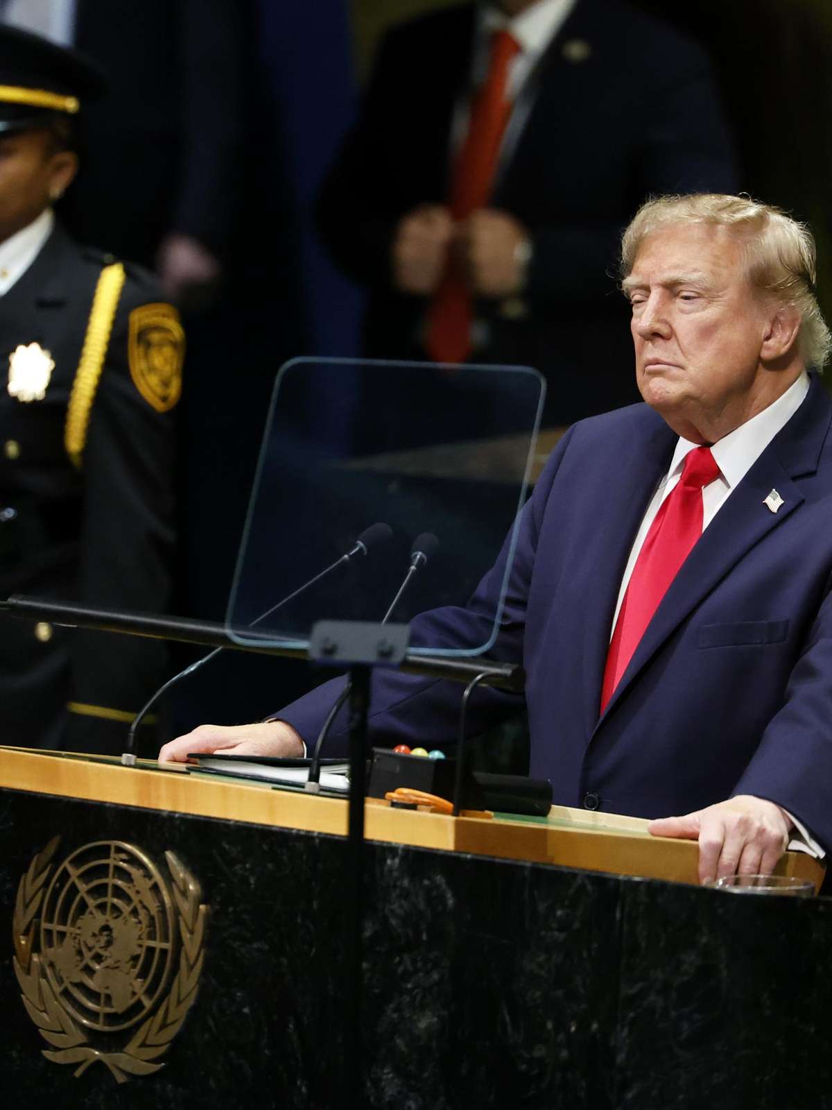 Na ONU, Trump faz discurso de autoexaltação, indica que Cuba é próximo alvo e diz que IA deveria se chamar "Super Inteligência"