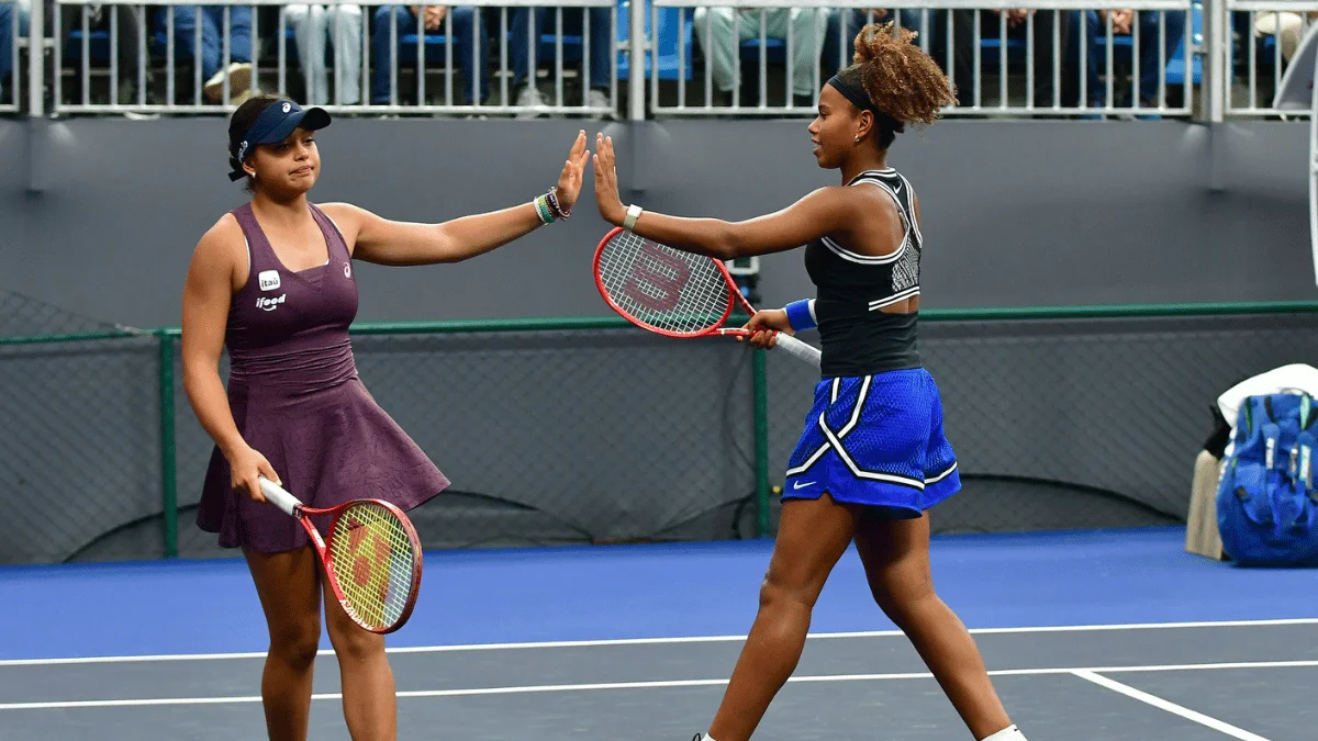 De virada, Naná Silva e Victoria Barros vencem na estreia do SP Open