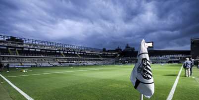 Campo do Santos Foto: Ricardo Moreira/Getty Images / Esporte News Mundo