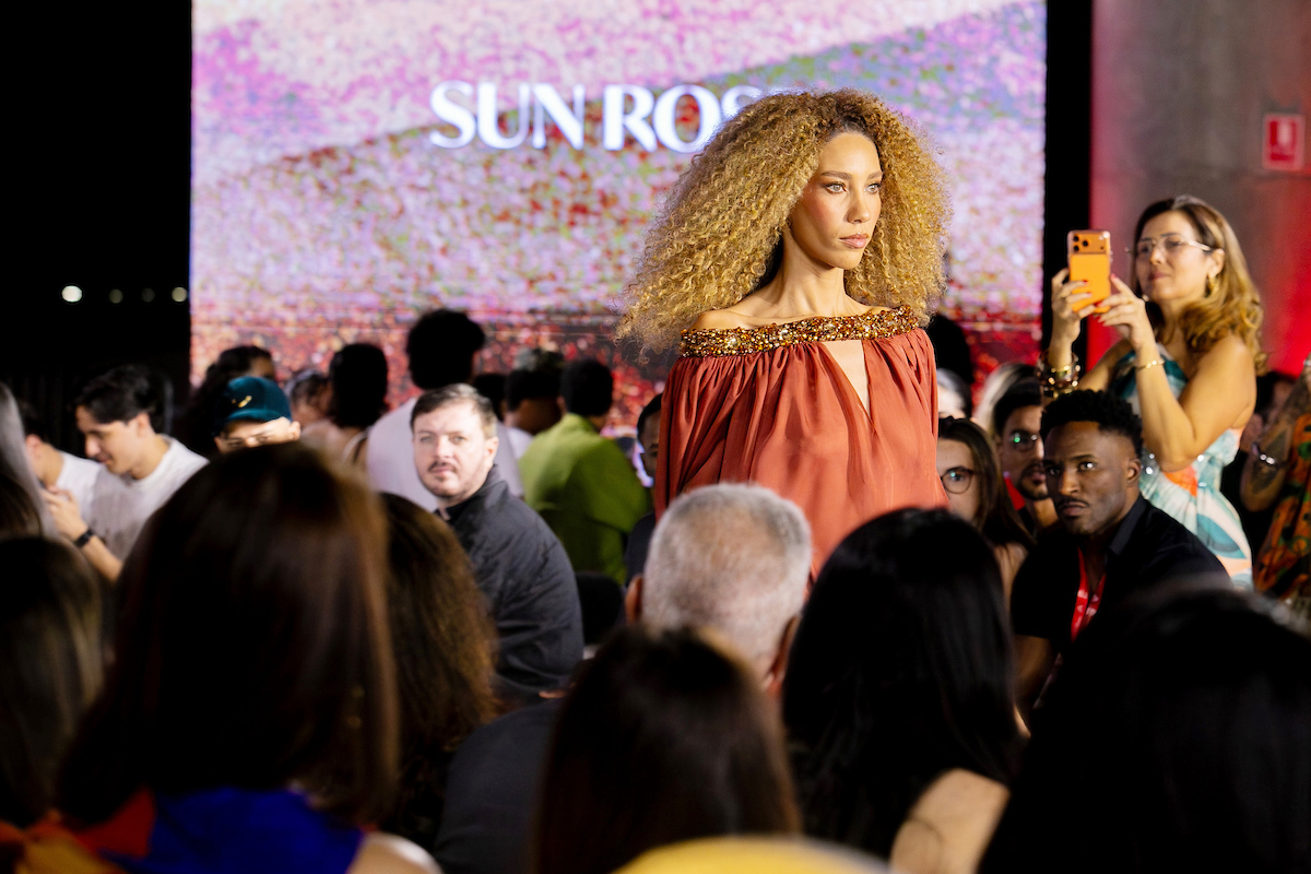 Metrópoles Catwalk recebe coleção Vento Forte de George Azevedo hoje (17/9)