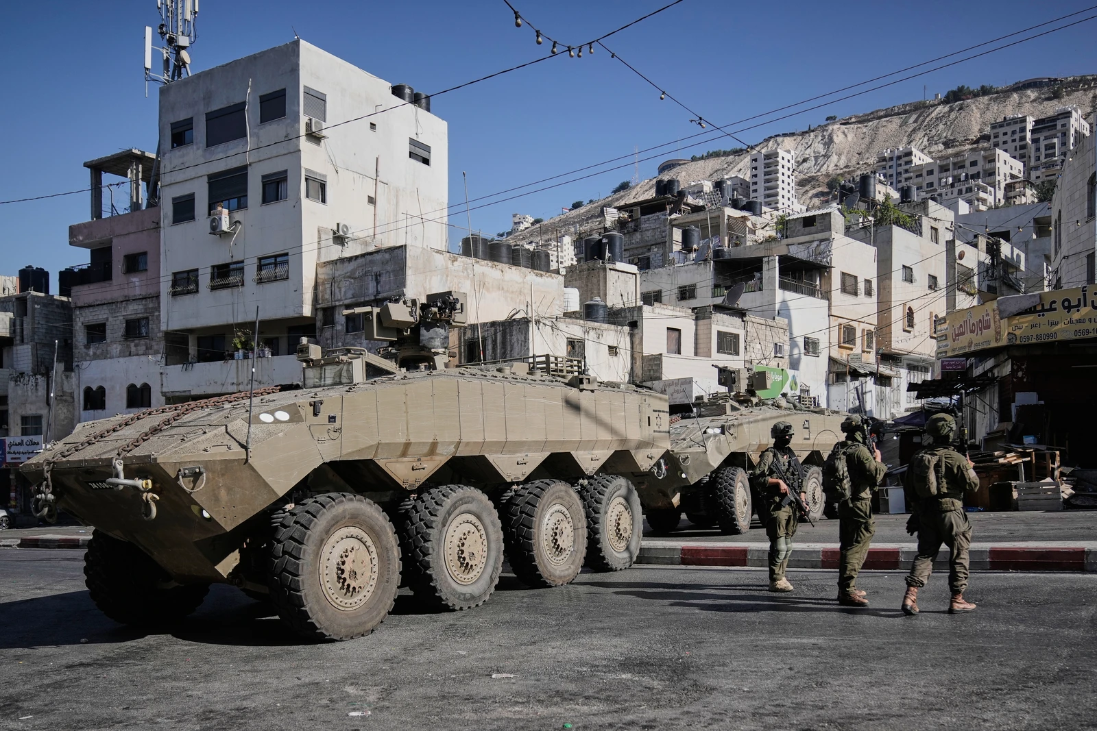 Israeli checkpoint closure isolates Palestinian village near Jerusalem