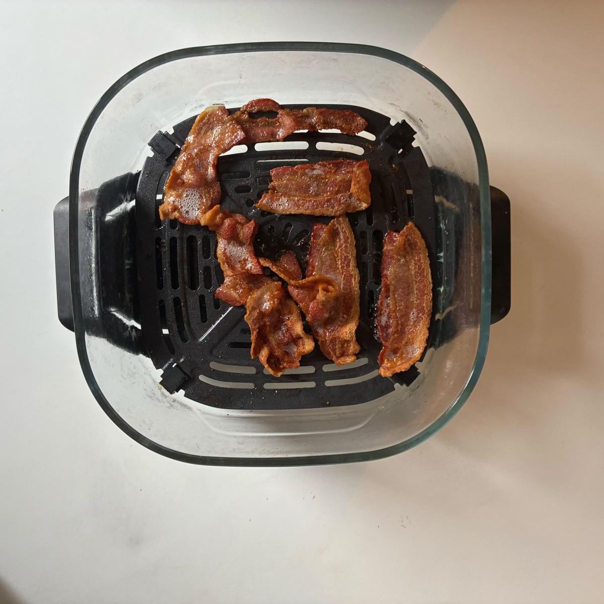 Depois de uma única porção de bacon no air fryer, parei de usar minha frigideira