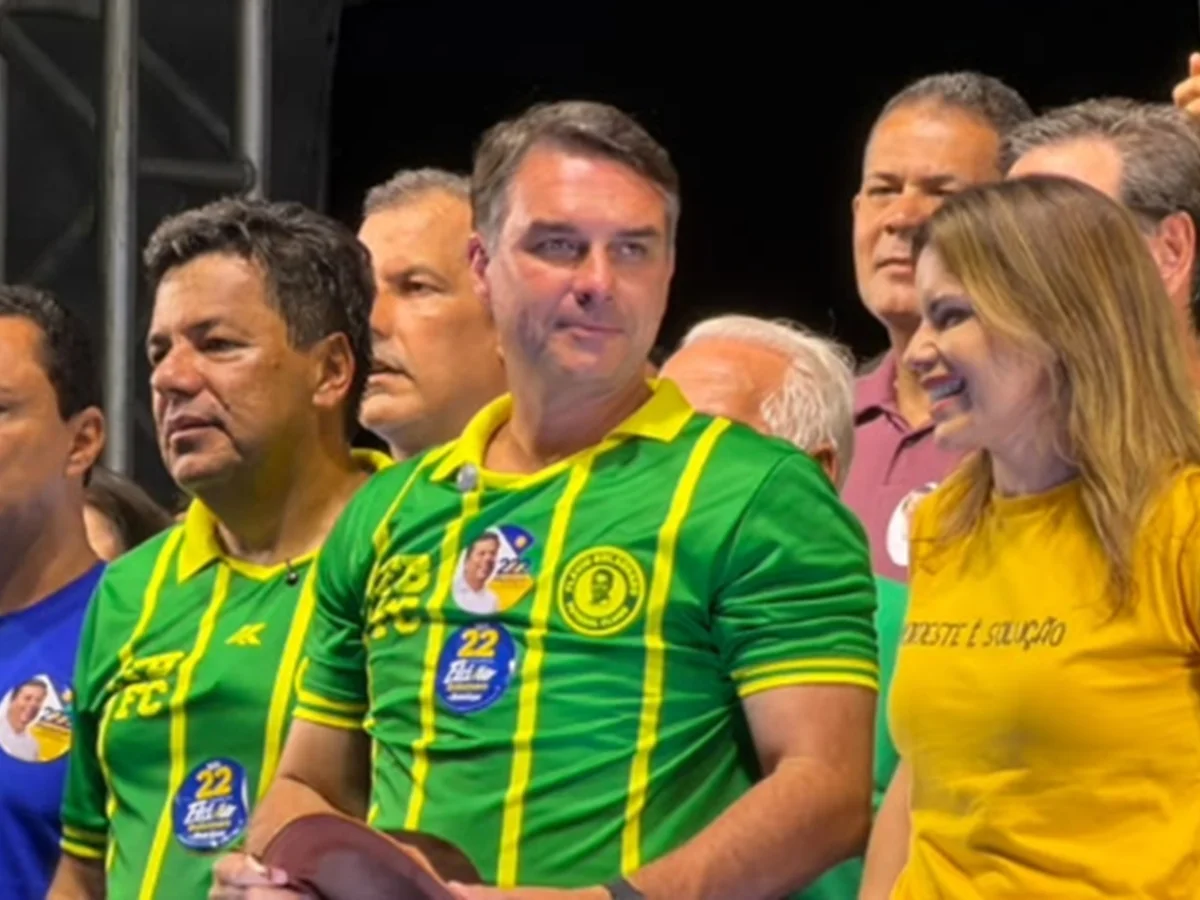 No Nordeste, Flávio tenta reduzir votação local de Lula ao ligá-lo a Moraes