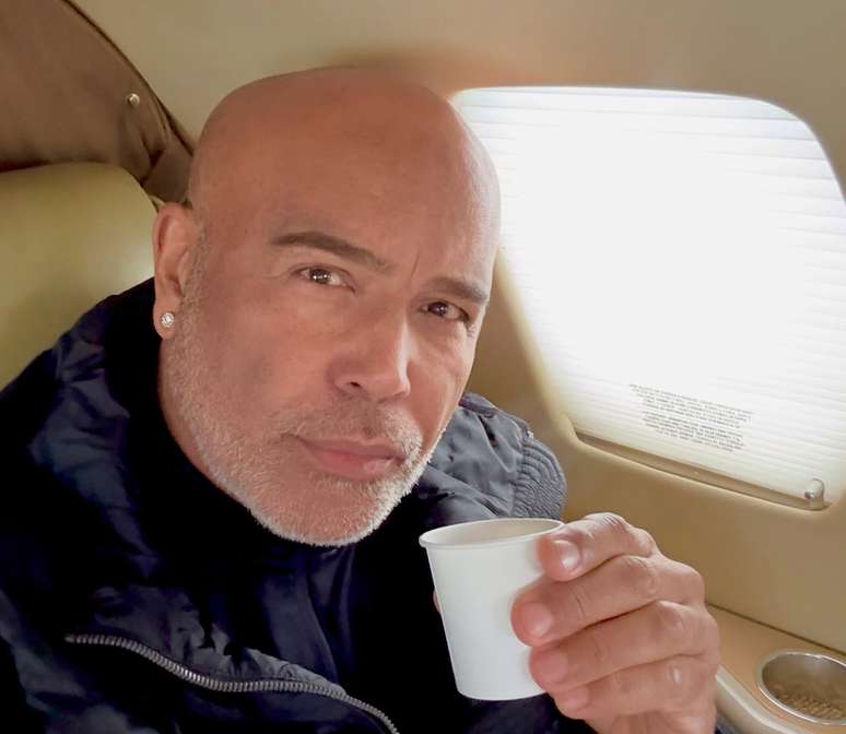 Quem estava no helicóptero desaparecido com o cantor Rick em SC