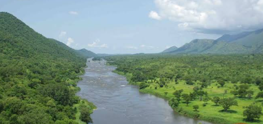 O Sudão do Sul diz que não tem medo de construir barragens no Nilo.