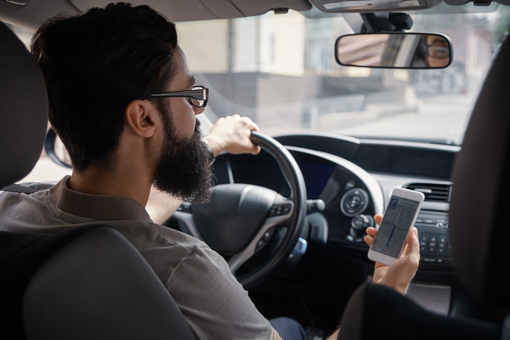 Financiamento para taxistas e motoristas de aplicativo pode ser pago em até 84 meses — Foto: Reprodução/Magnific