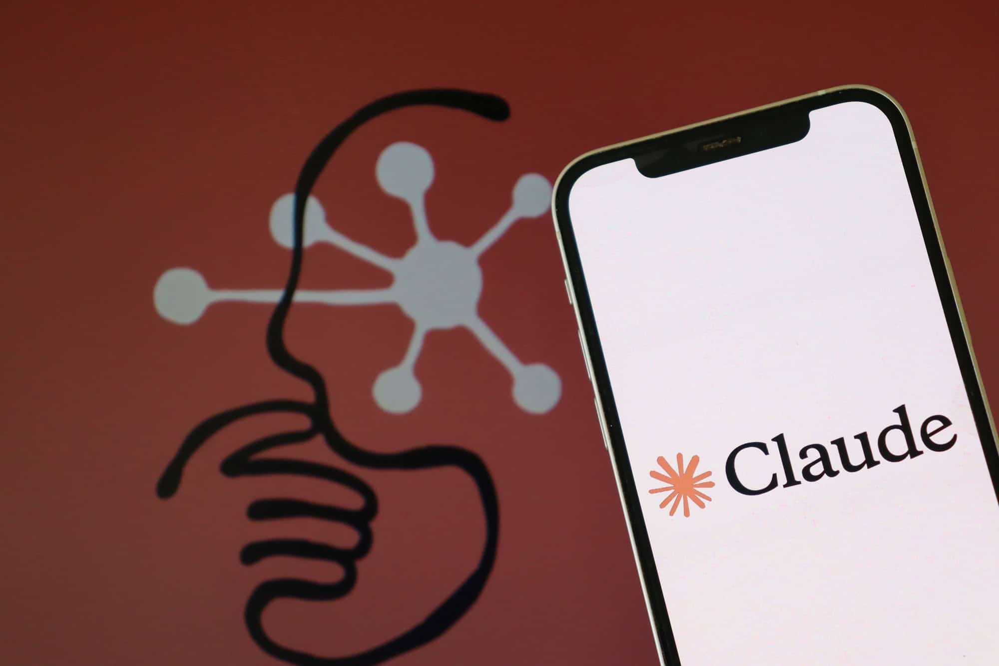 Claude virou um deus? Rumor diz que engenheiros da Anthropic estariam adorando o chatbot
