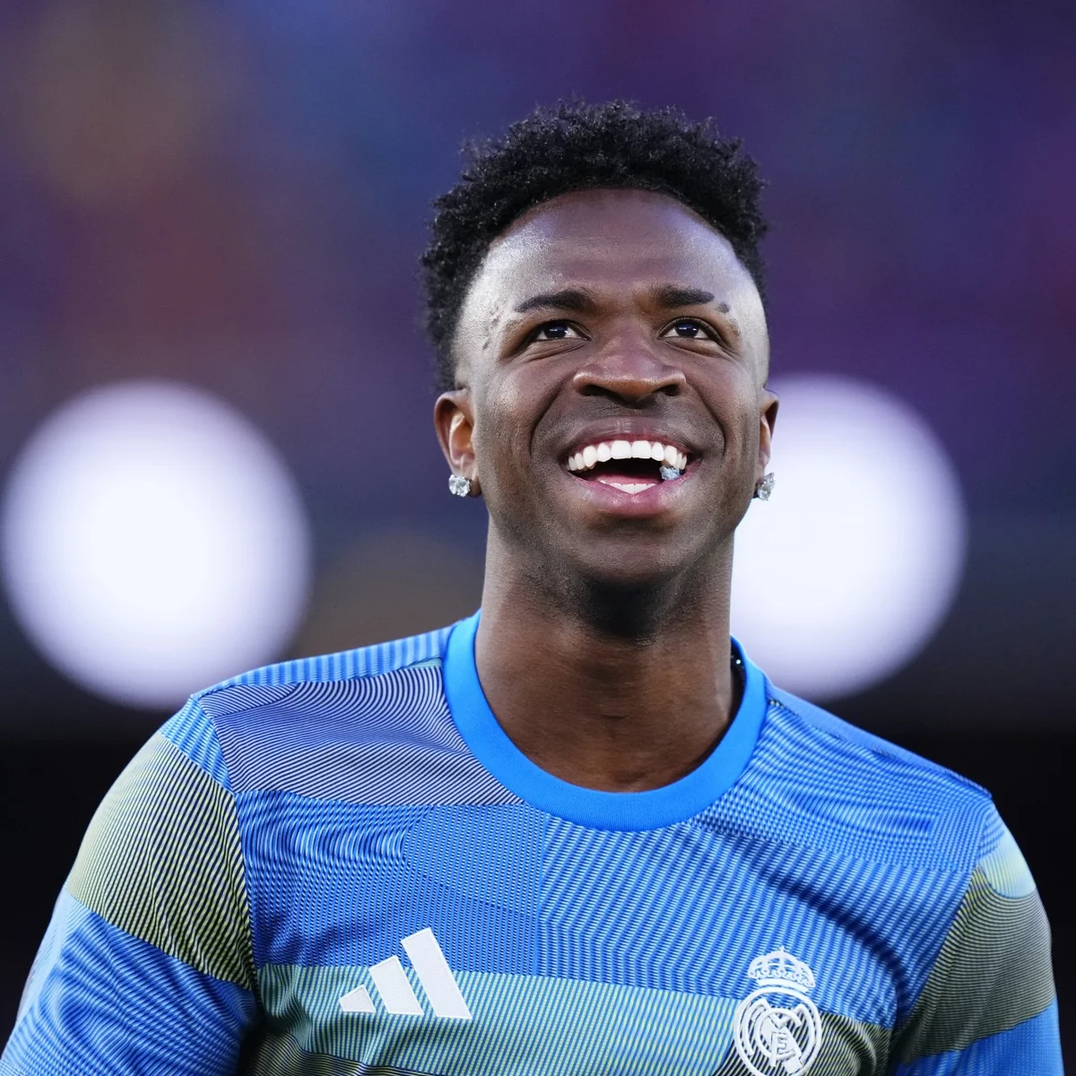Vini Jr. e Magalhães são os melhores da Seleção de Ancelotti no EA FC