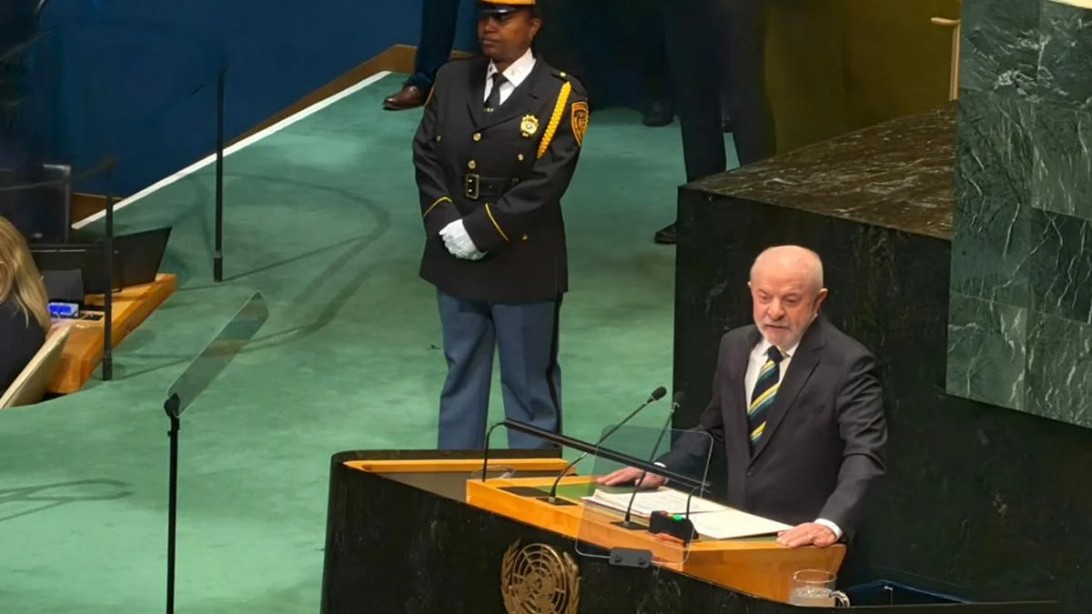 Lula é aplaudido quatro vezes durante discurso de 18 minutos na ONU
