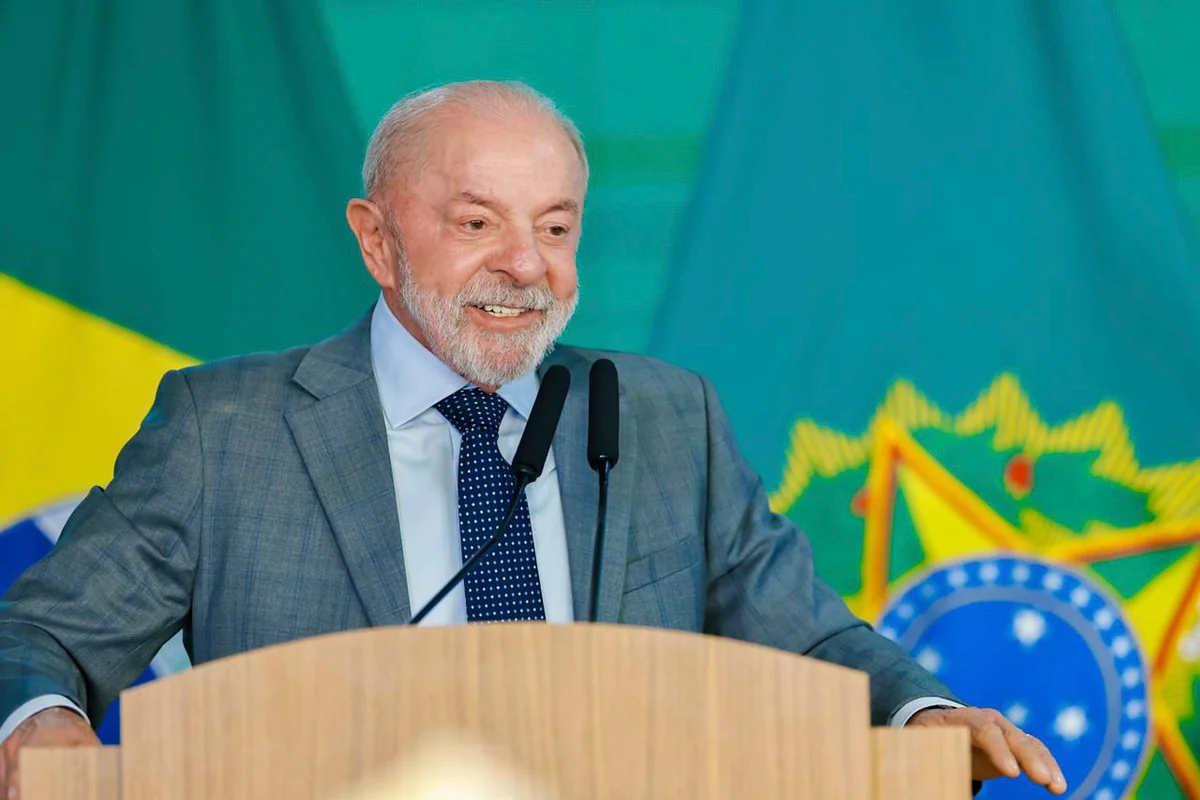 Imagem da matéria: Lula sanciona política para minerais críticos e terras raras no Brasil
