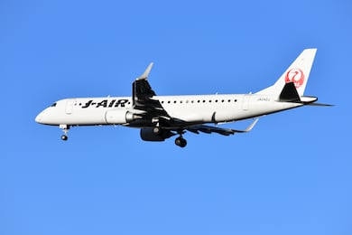 Japan Airlines renova contrato do Programa Pool da Embraer para suporte à frota de E-Jets