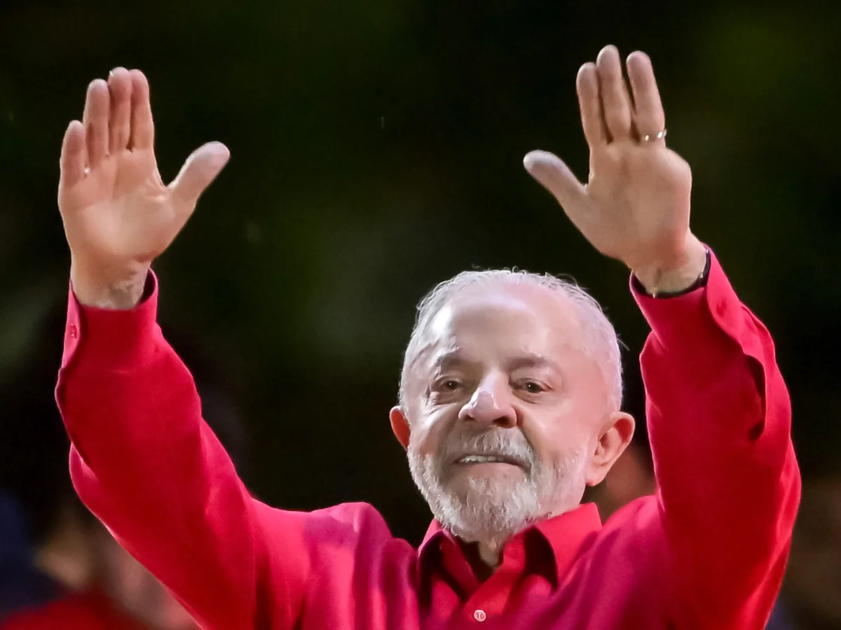 Lula anuncia canetas emagrecedoras gratuitas pelo SUS